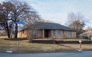 5733 Sage Bloom Drive, Arlington, TX 76017