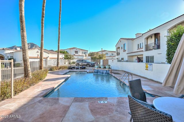 1750 E OCOTILLO Road E 18, Phoenix, AZ 85016