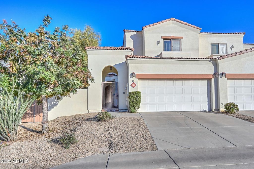 1750 E OCOTILLO Road E 18, Phoenix, AZ 85016