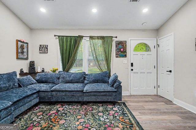 166 Kipling Way, Riverdale, GA 30274