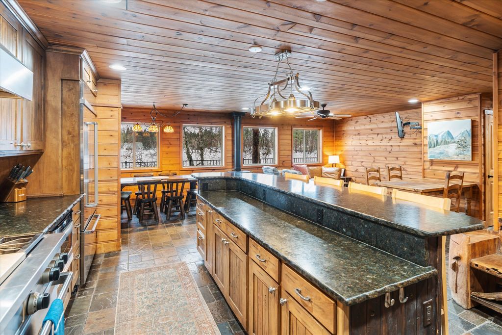 655 Leksand Trail, Whitefish, MT 59937 photo 18