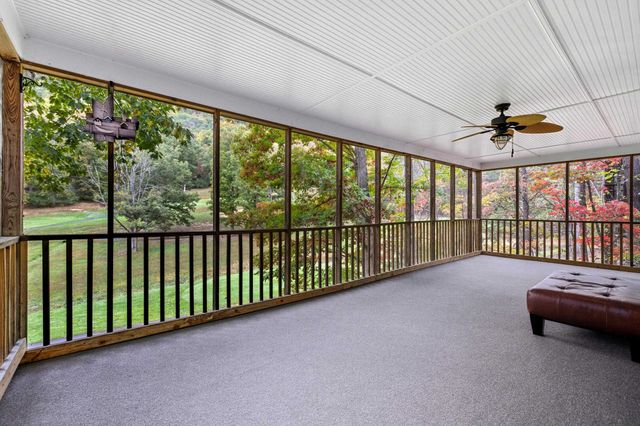 5067 NICKLAUS LN, Mcgaheysville, VA 22840