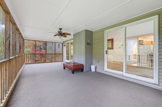 5067 NICKLAUS LN, Mcgaheysville, VA 22840