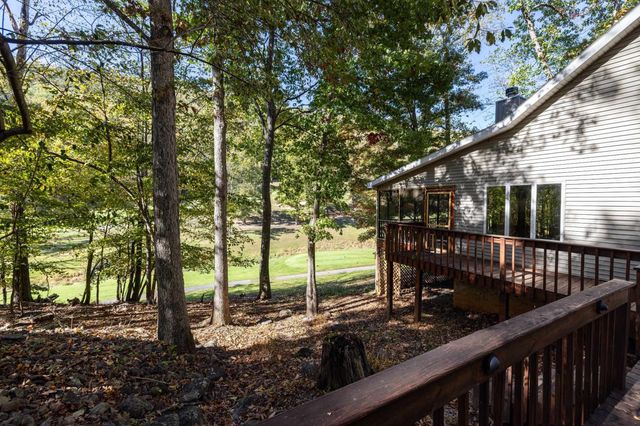 5067 NICKLAUS LN, Mcgaheysville, VA 22840