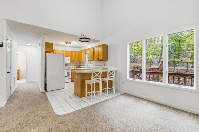 5067 NICKLAUS LN, Mcgaheysville, VA 22840