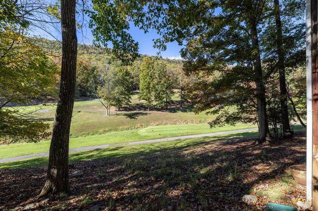 5067 NICKLAUS LN, Mcgaheysville, VA 22840