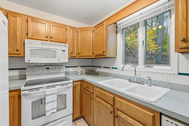 5067 NICKLAUS LN, Mcgaheysville, VA 22840