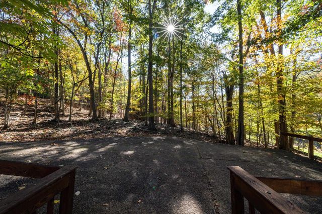 5067 NICKLAUS LN, Mcgaheysville, VA 22840