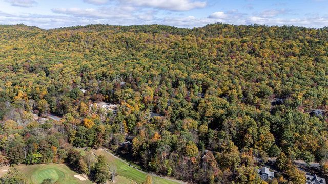 5067 NICKLAUS LN, Mcgaheysville, VA 22840