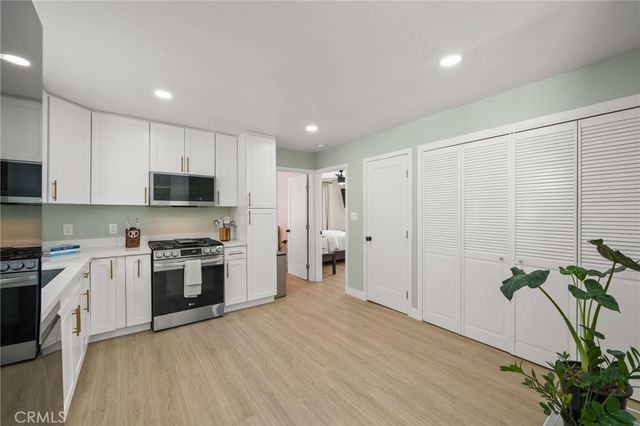 4020 Wall Street, Los Angeles, CA 90011