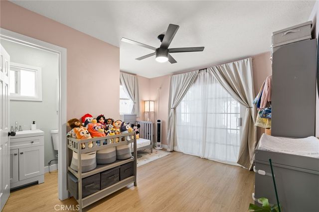 4020 Wall Street, Los Angeles, CA 90011