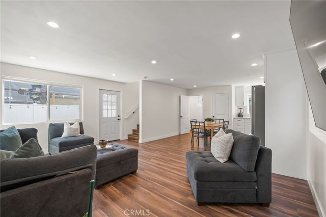 4020 Wall Street, Los Angeles, CA 90011