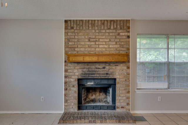 3422 Heritage Lane, Forest Hill, TX 76140