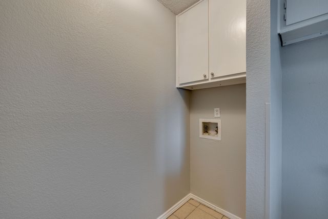 3422 Heritage Lane, Forest Hill, TX 76140