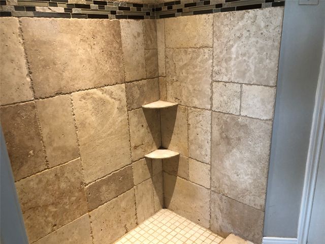 10172 Wandering Way Street, Benbrook, TX 76126