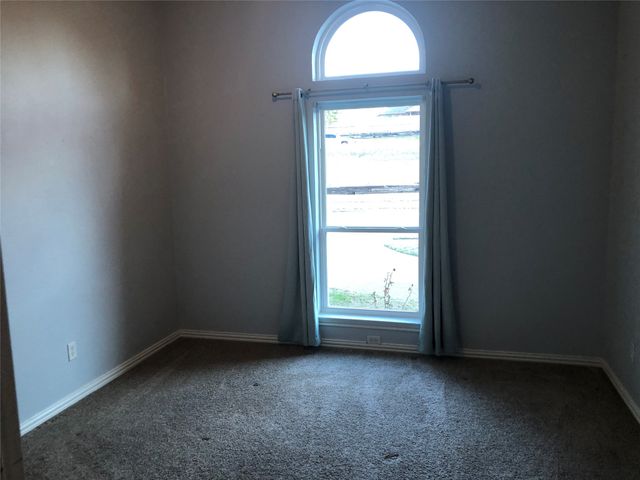 10172 Wandering Way Street, Benbrook, TX 76126