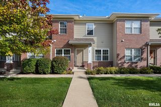 11217 N OAKWOOD Drive # 25, Peoria, IL 61614