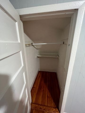 288 Meridian St. 1, Boston, MA 02128