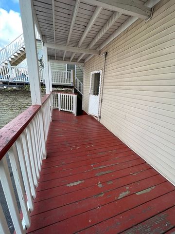 288 Meridian St. 1, Boston, MA 02128