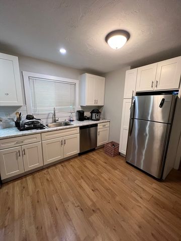 288 Meridian St. 1, Boston, MA 02128