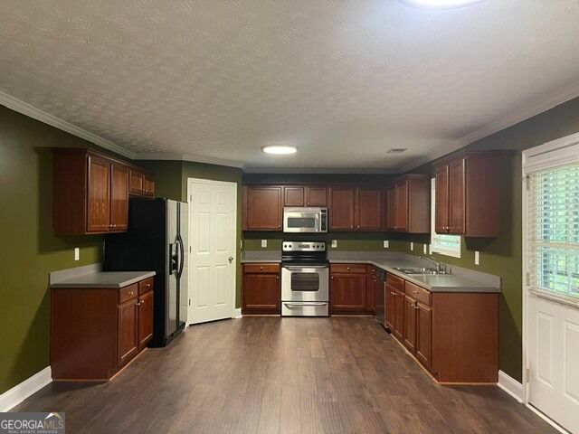 5861 Fairington Farms Lane, Lithonia, GA 30038