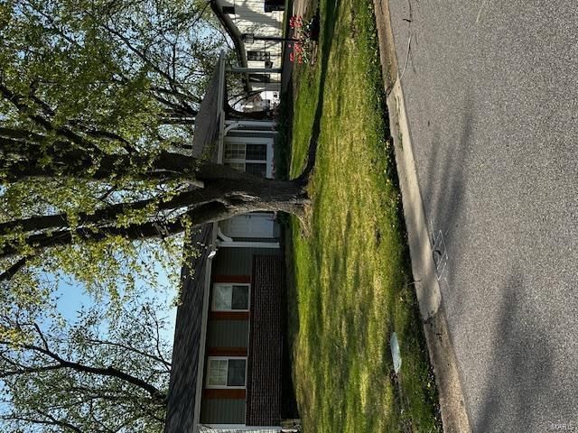 16 Oxbow Road, St Peters, MO 63376
