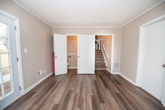 226 Willow Oaks Drive, Spartanburg, SC 29301