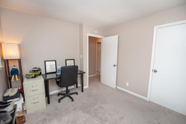 226 Willow Oaks Drive, Spartanburg, SC 29301