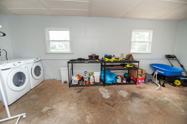 226 Willow Oaks Drive, Spartanburg, SC 29301