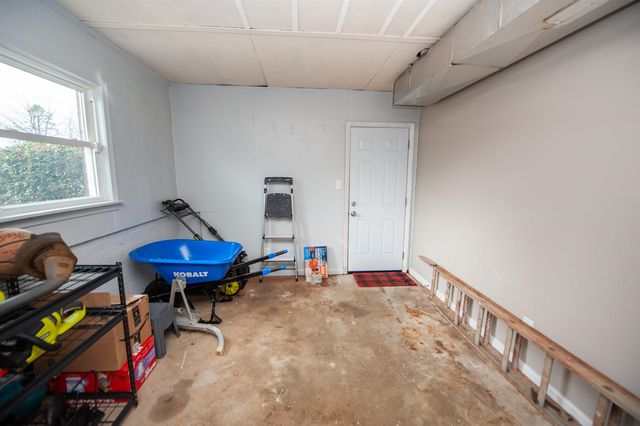 226 Willow Oaks Drive, Spartanburg, SC 29301