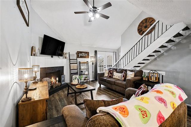 5768 N Anita Avenue, Kansas City, MO 64151