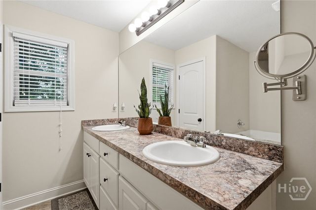 139 Goldshore Way, Statham, GA 30666