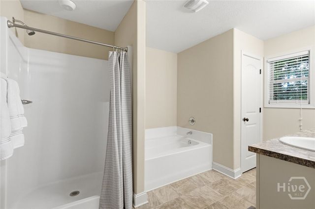 139 Goldshore Way, Statham, GA 30666