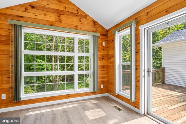 58 BRANCHY RD, Harpers Ferry, WV 25425