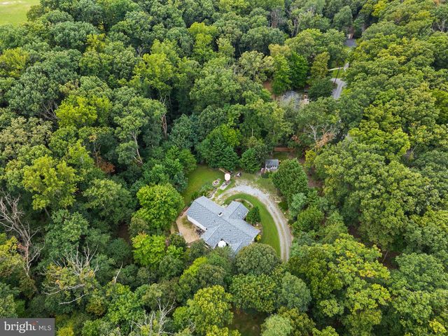 58 BRANCHY RD, Harpers Ferry, WV 25425