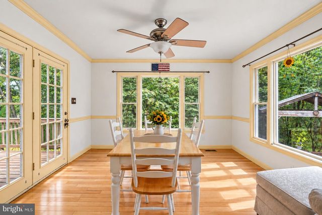 58 BRANCHY RD, Harpers Ferry, WV 25425