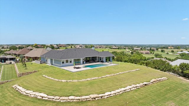 150 Pinnacle Peak Lane, Weatherford, TX 76087