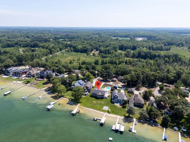 10120 Harris Drive, Portage, MI 49002