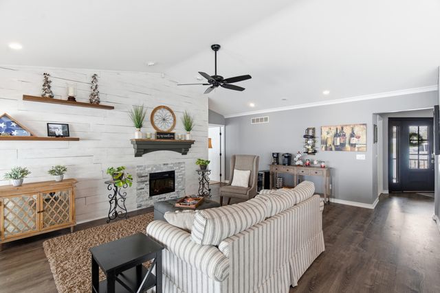 10120 Harris Drive, Portage, MI 49002