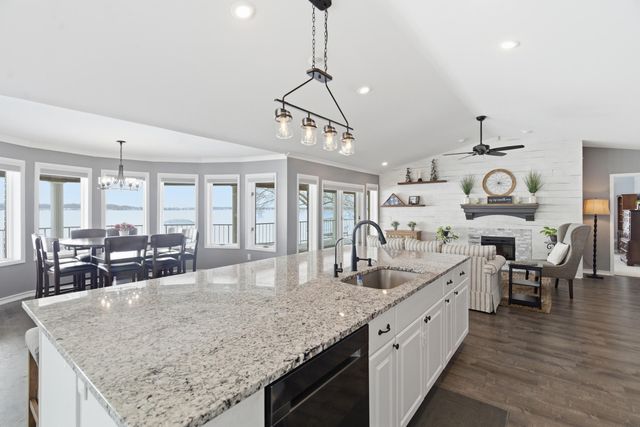 10120 Harris Drive, Portage, MI 49002