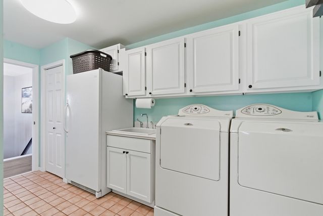 10120 Harris Drive, Portage, MI 49002