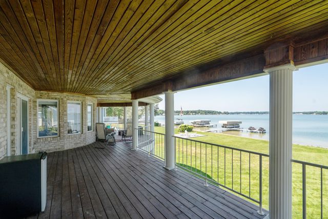 10120 Harris Drive, Portage, MI 49002