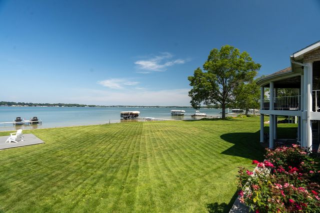 10120 Harris Drive, Portage, MI 49002