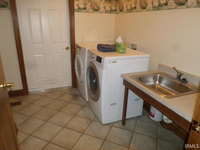 922 Arthur Street, Rochester, IN 46975