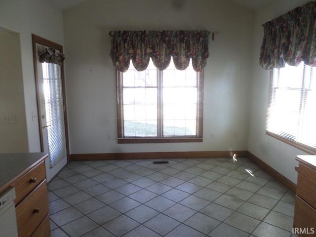 922 Arthur Street, Rochester, IN 46975