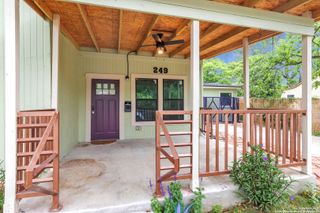249 E French Pl, San Antonio, TX 78212
