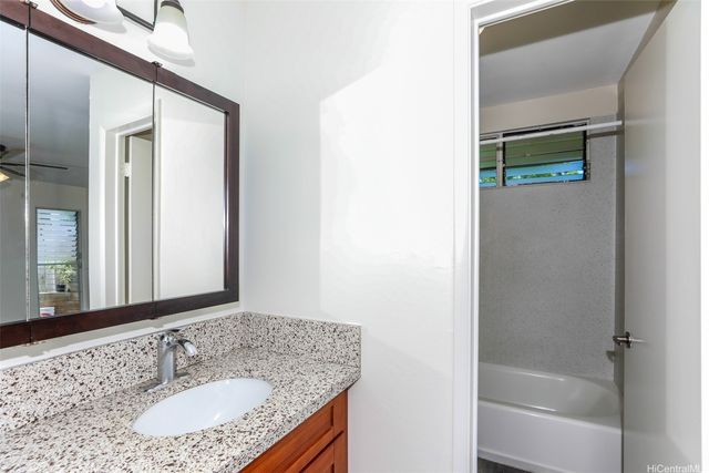 1724 Akaakoa Street, Kailua, HI 96734