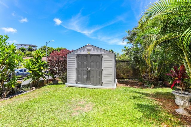 1724 Akaakoa Street, Kailua, HI 96734