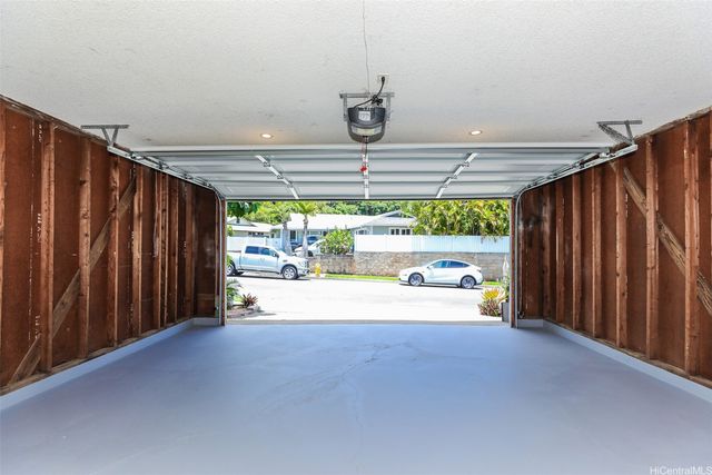 1724 Akaakoa Street, Kailua, HI 96734