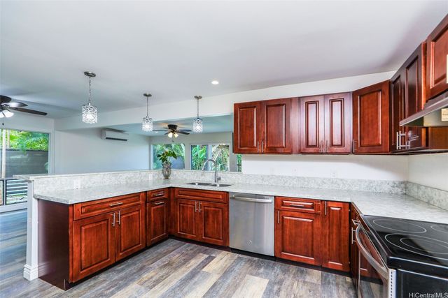 1724 Akaakoa Street, Kailua, HI 96734
